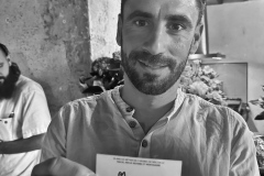 Ambros Varius mentaliste devine un dessin